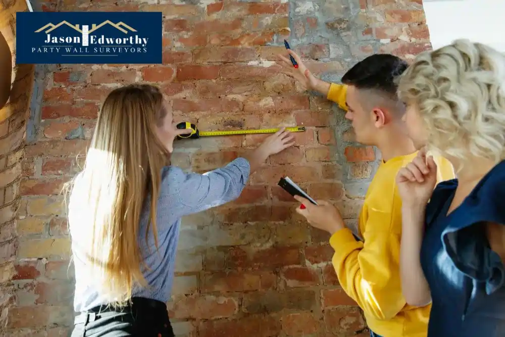 What are the responsibilities of a party wall surveyor Blackpool?
